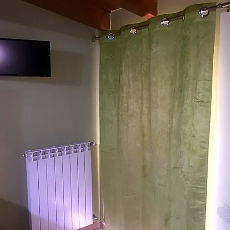 Vandrarhem Mrhostel *
