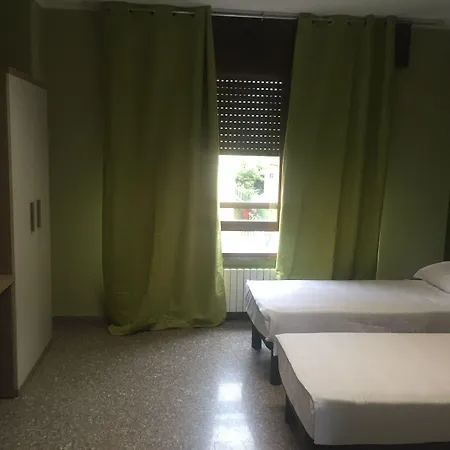 بيت شباب Mrhostel *