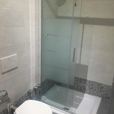 بيت شباب Mrhostel