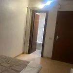 Mrhostel * Milánó