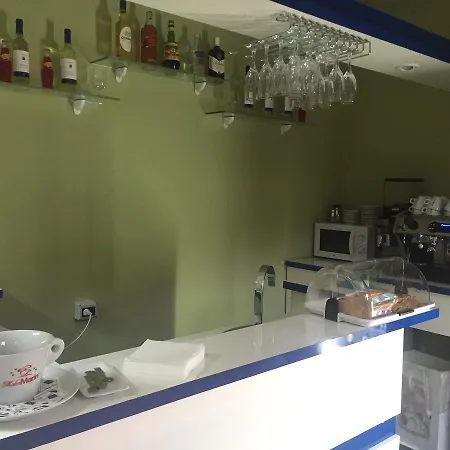 旅馆 米兰酒店 *